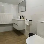 Bed & Breakfast Osmica- *