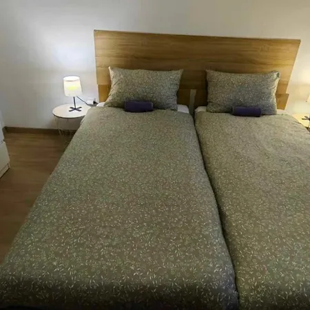 Nocleg ze śniadaniem Osmica- *