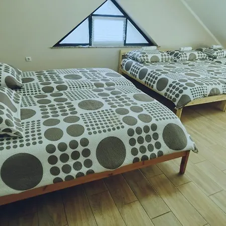 Nocleg ze śniadaniem Osmica- *